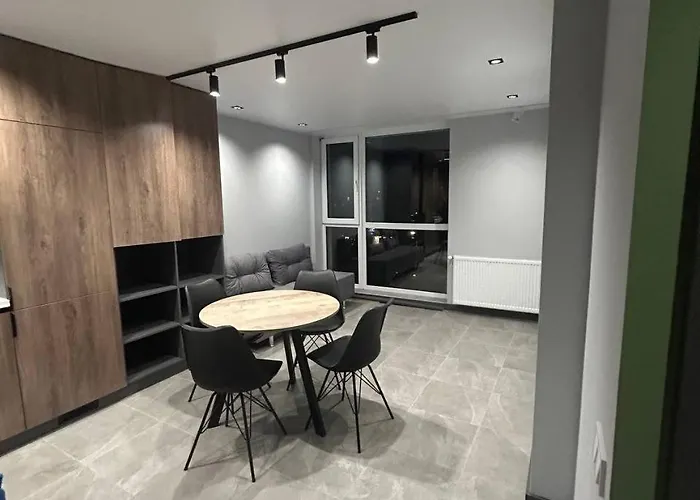 Avalon вулиця стрийська 202а